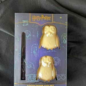 Warner Bros. Cocoa Bomb Gift Set - Cream